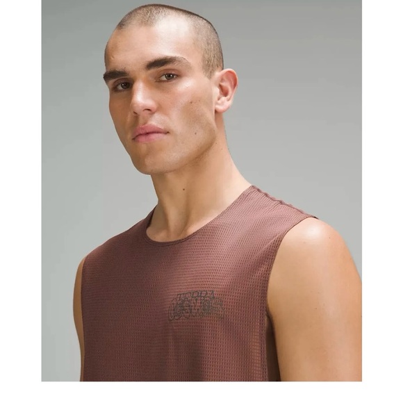 Lululemon Men’s LAB Grid Mesh Terra Cosmos Training Tank - Picture 3 of 12